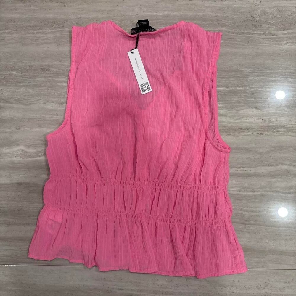Sanctuary pink blouse with vertical - Picture 2 of 3